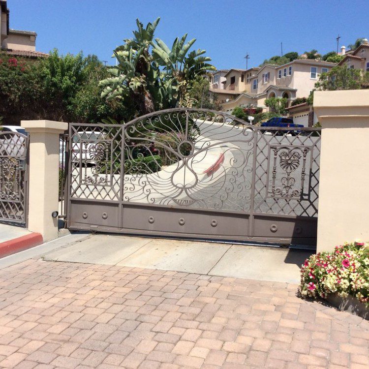 Fence and Gate Services in Ontario, CA Fence and Gate Services in Ontario, CA