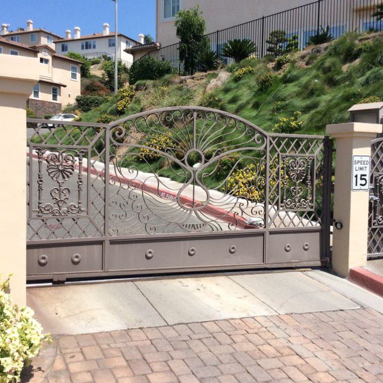 Fence and Gate Services in Ontario, CA Fence and Gate Services in Ontario, CA